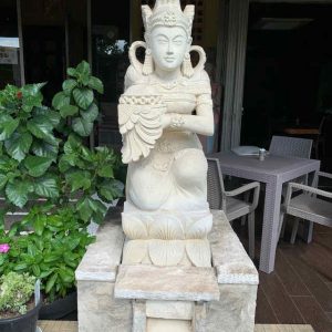 パーパイタイ像正面