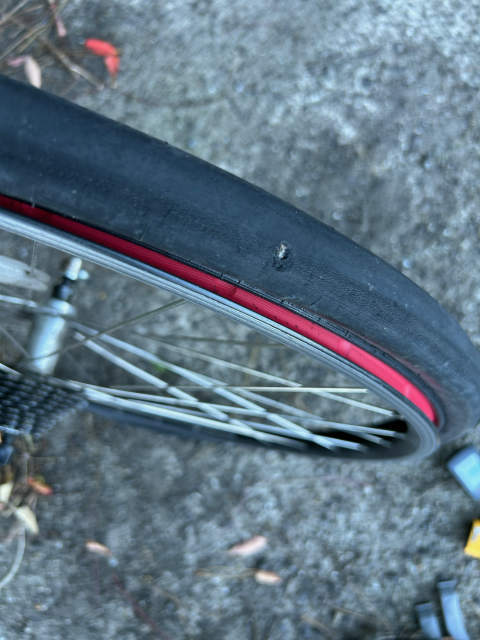 自転車　パンク