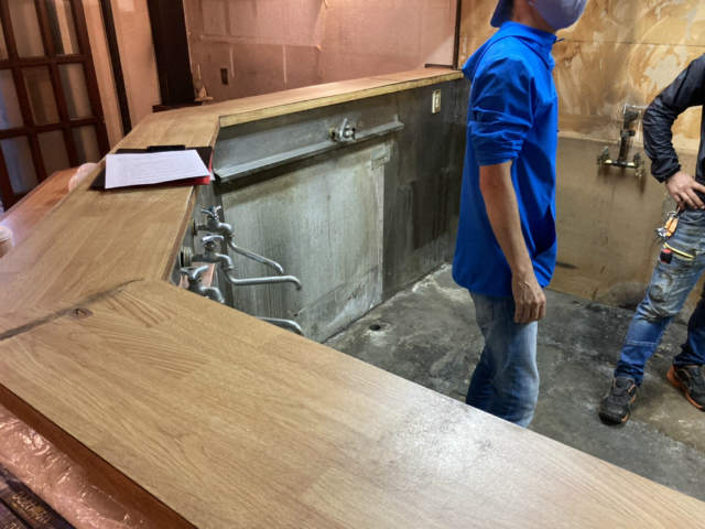 内装　厨房　工事